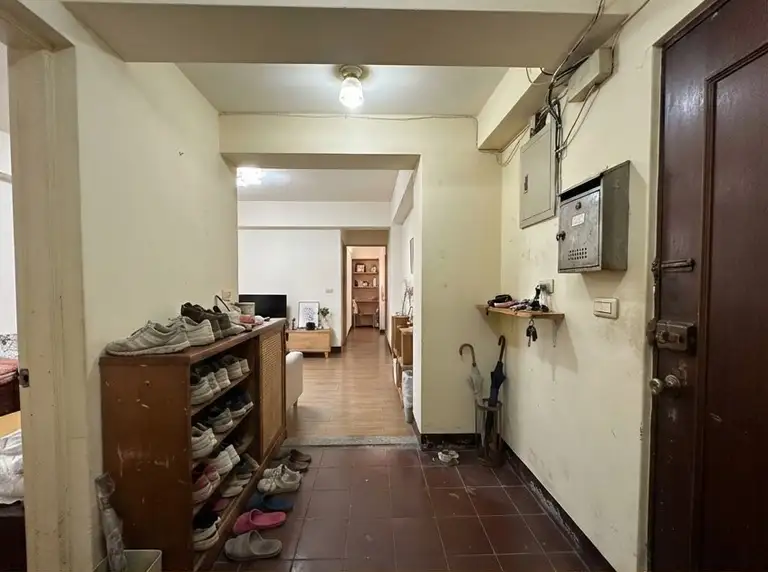 玄關 Before 照片