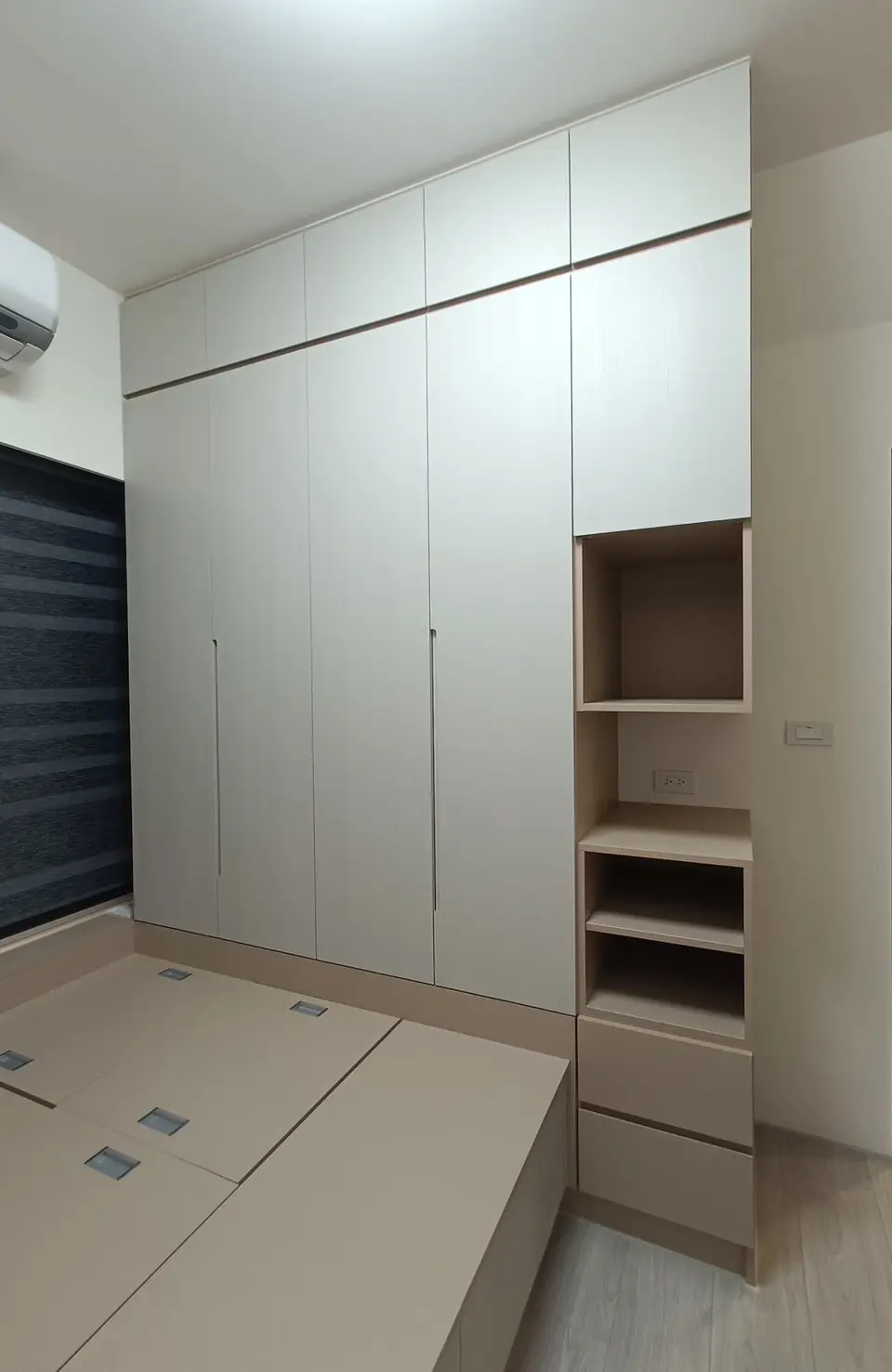 以賽亞工程有限公司作品：臥室系統櫃