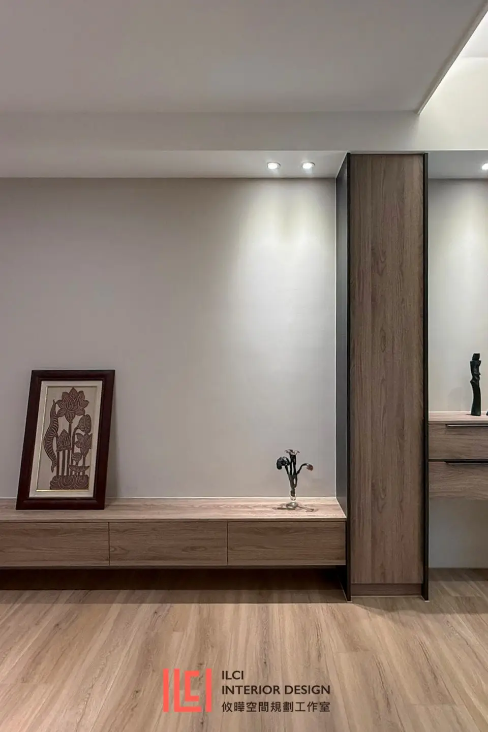 攸曄空間規劃工作室作品：透天新成屋、現代風起居室